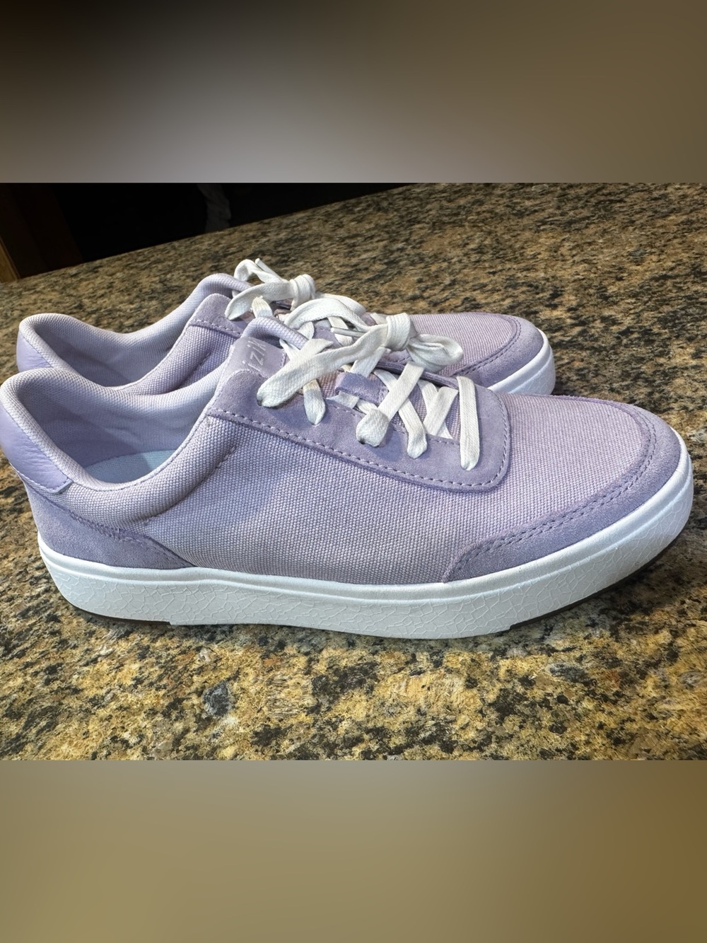 Kizik Rose Purple Suede Canvas Prague Sneakers Shoes Men 8W Women’s 9.5 WIDE